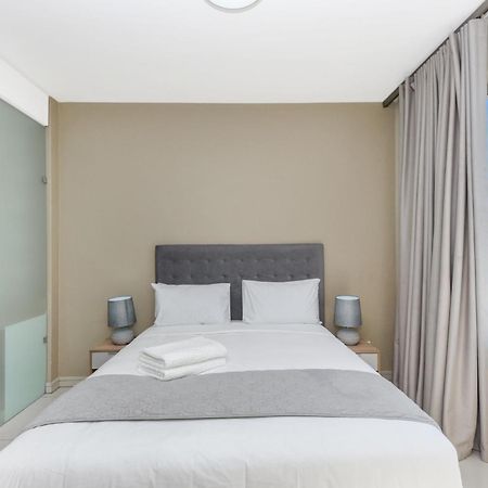 Easy Stay - The Tyrwhitt Rosebank Johannesburg Exterior photo