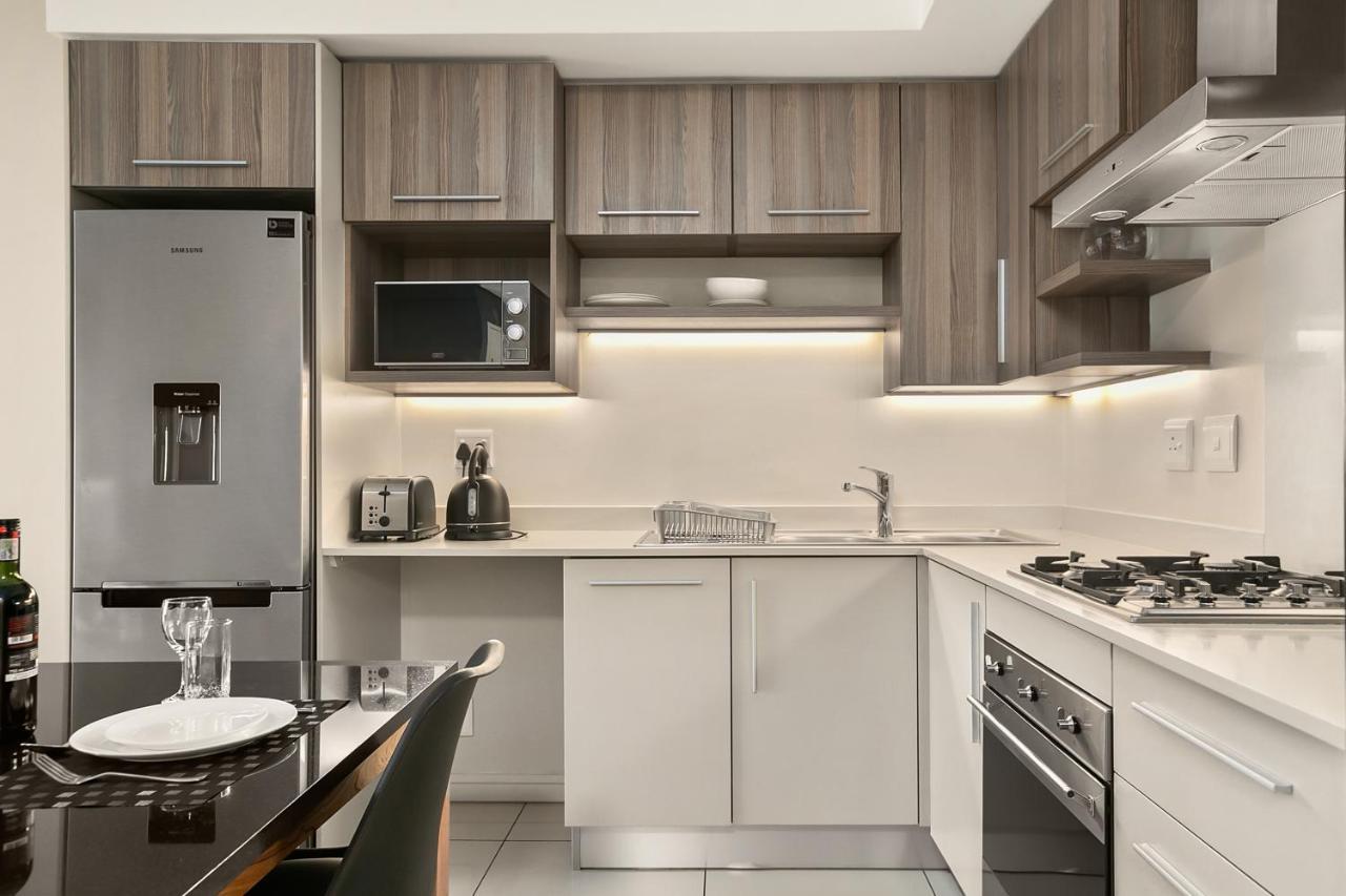Easy Stay - The Tyrwhitt Rosebank Johannesburg Exterior photo