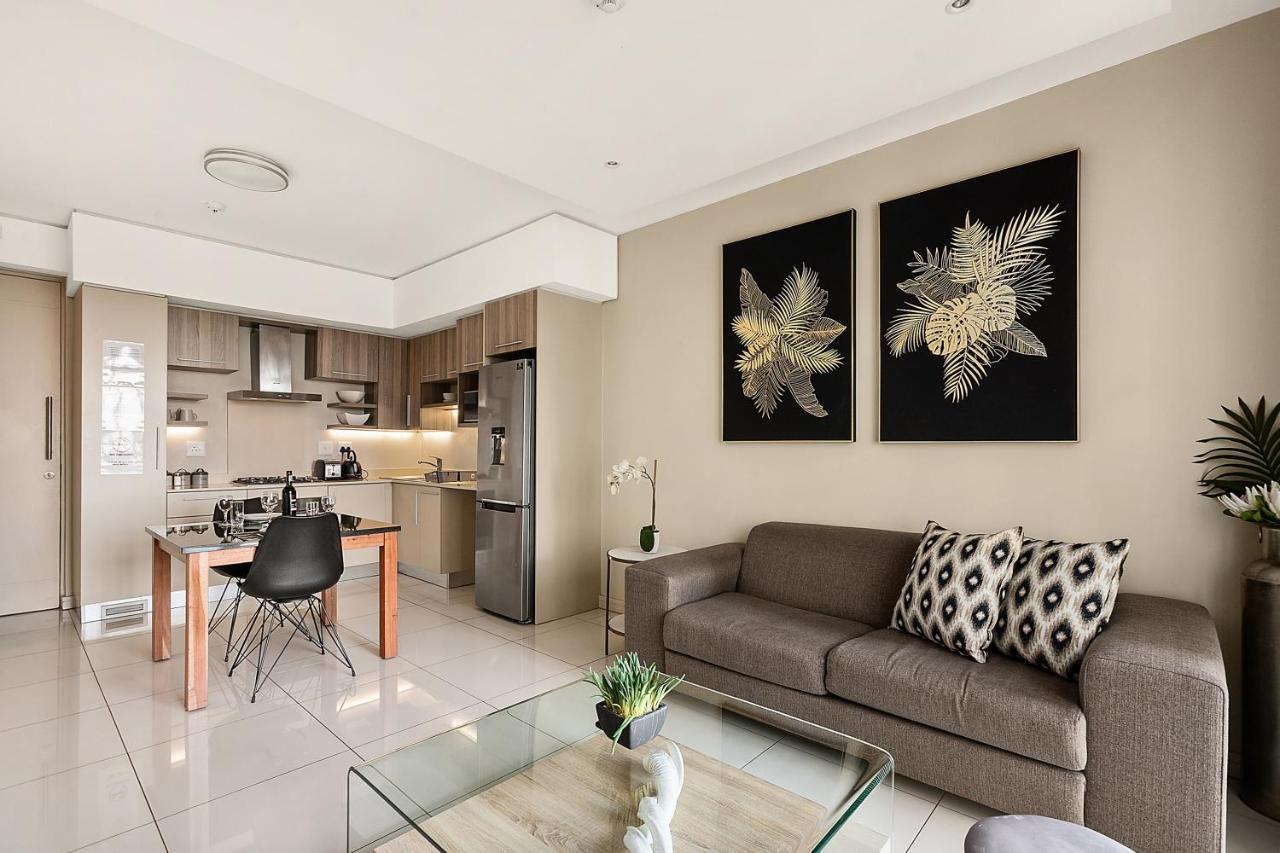 Easy Stay - The Tyrwhitt Rosebank Johannesburg Exterior photo