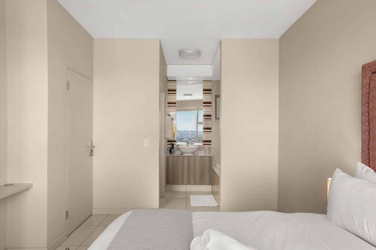 Easy Stay - The Tyrwhitt Rosebank Johannesburg Exterior photo