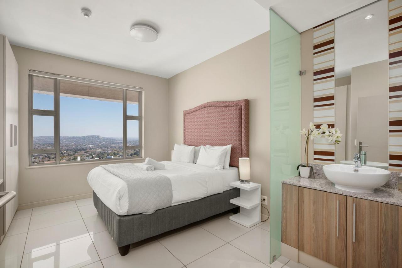 Easy Stay - The Tyrwhitt Rosebank Johannesburg Exterior photo